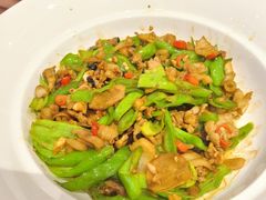 -湘阅•威海海鲜•湖南味道(华宝店)