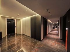 -朵兰达V酒店(成都春熙路太古里国金中心店)