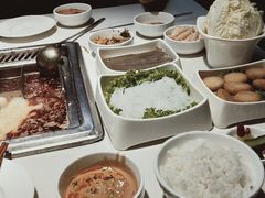 -海底捞火锅(威高广场店)