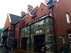 -钟书阁(松江泰晤士小镇店)