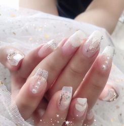 -缪斯美甲美睫