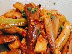 -龙门阵茶屋川菜馆(武康路店)
