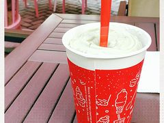 -DQ·蛋糕·冰淇淋(大宁国际商业广场店)