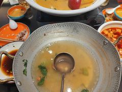 -川流不息·地道川菜·小龙虾(松东路店)