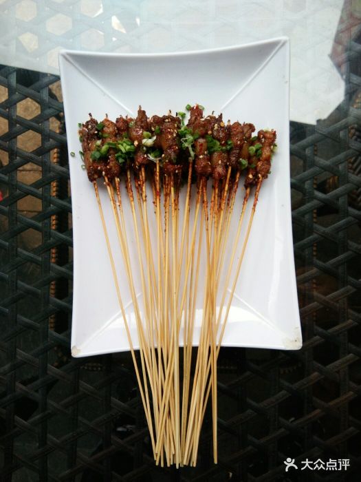 来客小馆(时光贵州店)竹签小烤肉图片