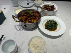 -峨嵋小镇·川菜(勒泰中心店)