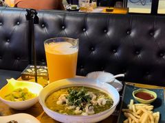 -爱啤精酿·民谣酒馆(滨江店)