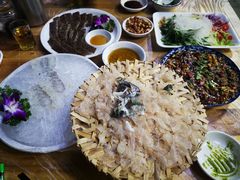 -官塘陈记鱼生·潮汕砂锅粥·牛肉火锅(潮枫路总店)