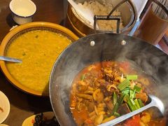 -富正毅三下锅·湘西韵味(天门山索道店)