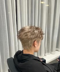 -藤野造型烫发染发