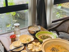 -湘力力小院·鱼汤泡饭(枫林路店)