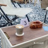 有点乡村咖啡馆的意思了