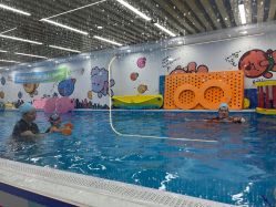 -熊小米专业儿童游泳馆