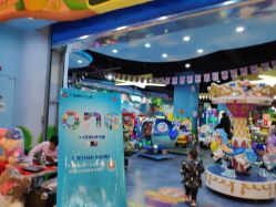 -利奥梦幻主题乐园(爱琴海购物公园店)