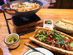 普洱小炒黑山羊-老滇山寨•云南特色菜•地方菜•民族风情歌舞表演(金碧店)