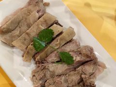 手抓羊肉-飞天大厦清真餐厅