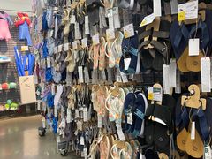 -迪卡侬(西华店)