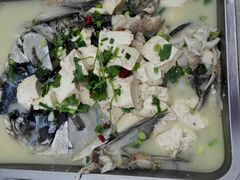 -连池鱼豆味坊(风景区店)