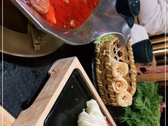 -湊湊火锅·茶憩(上海合生汇店)