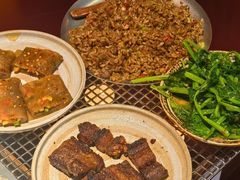 -周丹丹原味烧烤(香格里拉店)