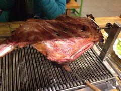 -欢乐牧人蒙古炭烤羊腿(四平路店)