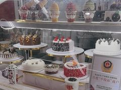 -DQ·蛋糕·冰淇淋(五棵松万达店)