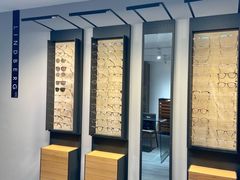 -目艮眼镜SHOWROOM(品牌集合店)