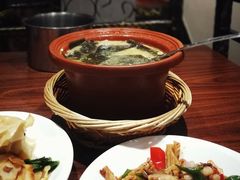 -董厨煨汤馆(车站路店)