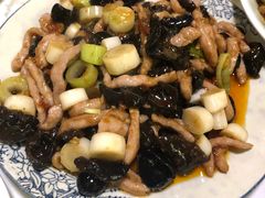 鱼香肉丝-付掌柜在成都·热炒砂锅集(金禾店)