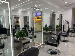 -Coo Hair salon