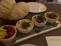 蘸酱拼盘-ELI FALAFEL Lebanese&Mediterranean黎巴嫩美食(富城路店)
