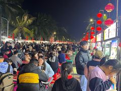 -亚龙湾亚泰商业街