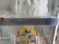 -DQ·蛋糕·冰淇淋(大宁国际商业广场店)