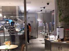 -老乡鸡(上海白玉兰广场店)