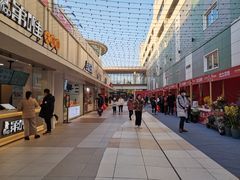 -宁波杉井奥特莱斯广场