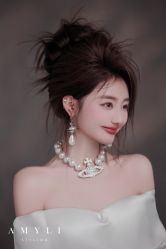 -艾米丽婚纱礼服