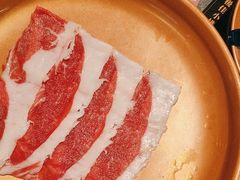 -牛YO寿喜烧·铁板烧和牛火锅自助(市府恒隆店)