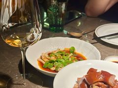 -新荣记(BFC外滩金融中心店)