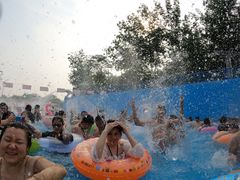 -欢乐水魔方水世界
