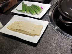 -大匠工房古船木艺术餐厅·猪肚鸡专门店(长白仙岛店)