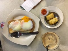 生熟蛋吐司-何九海南茶店(鬼仔巷店)