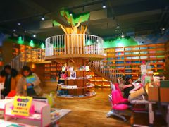 -新华书店(解放中路店)