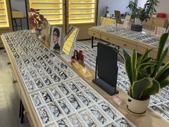 -康利眼镜·蔡司战略合作店(龙泉书房店)