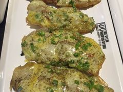 -HIHE Bistro·Oyster Bar(华熙live店)