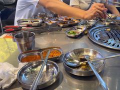 -哈哈碳都·牛肋条无限自助烤肉(台江万达店)