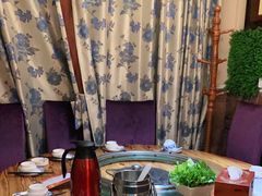 包厢-食德喜·阳山鸡王食研基地