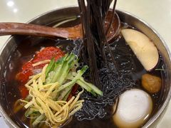 -服务大楼冷面(延大店)