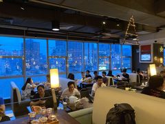 大堂-大头虾越式风味餐厅(光明广场店)