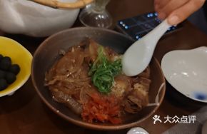 Qiu Yu Dao Special Beef Rice