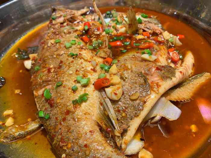 祖厨湖南菜(三阳路店)-"特地中南剧院看话剧的正好还有时间可以吃.